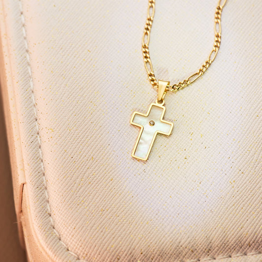Pendentif croix nacre, Or 18k