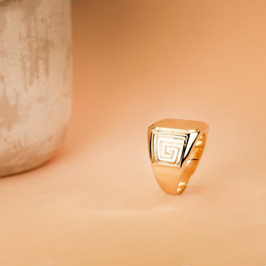 Chevalière rectangulaire , Or 18K - PARADOXE