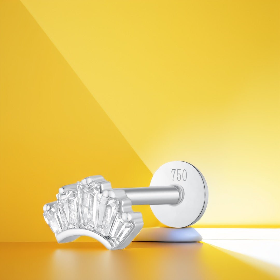 Piercing 5 zirconium courbé , Or blanc 18K - PARADOXE